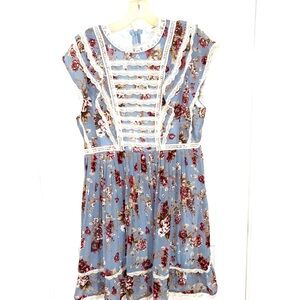 Entro Blue Floral Lace Women’s Dress